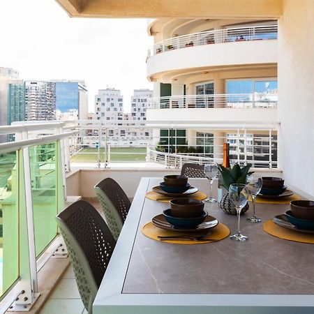 Luxury Seafront 3Br With Pool By Arcobnb スリーマ エクステリア 写真