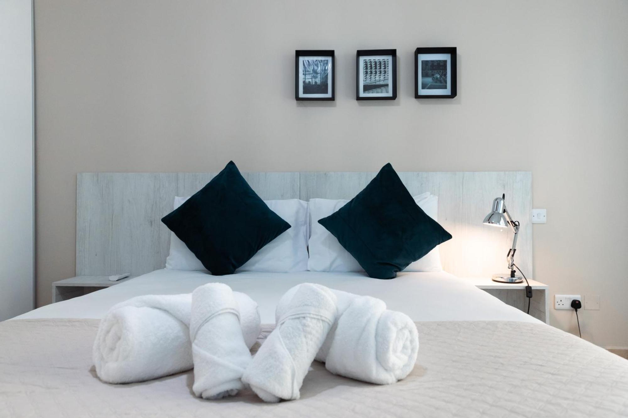 Luxury Seafront 3Br With Pool By Arcobnb スリーマ エクステリア 写真