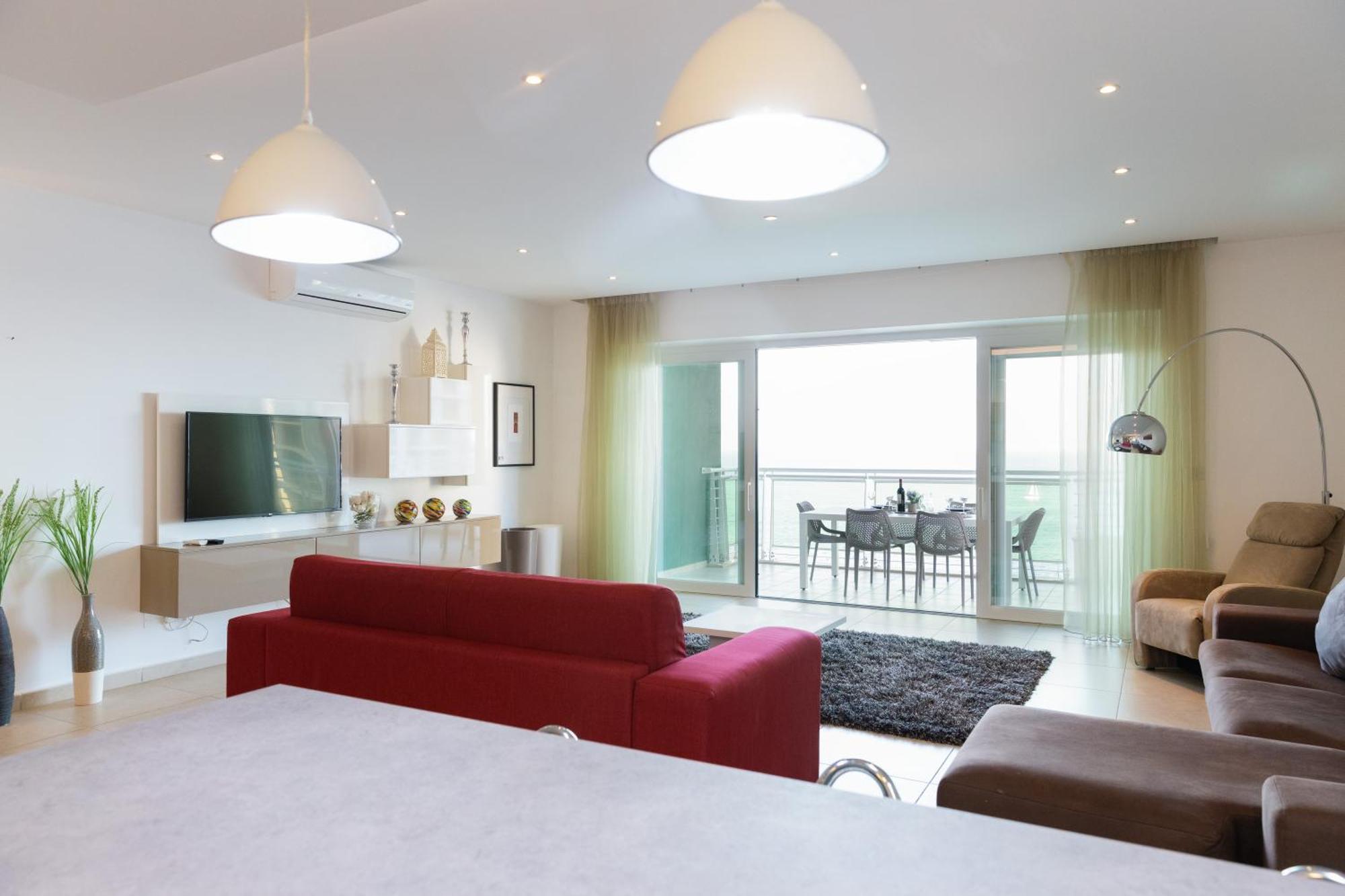 Luxury Seafront 3Br With Pool By Arcobnb スリーマ エクステリア 写真