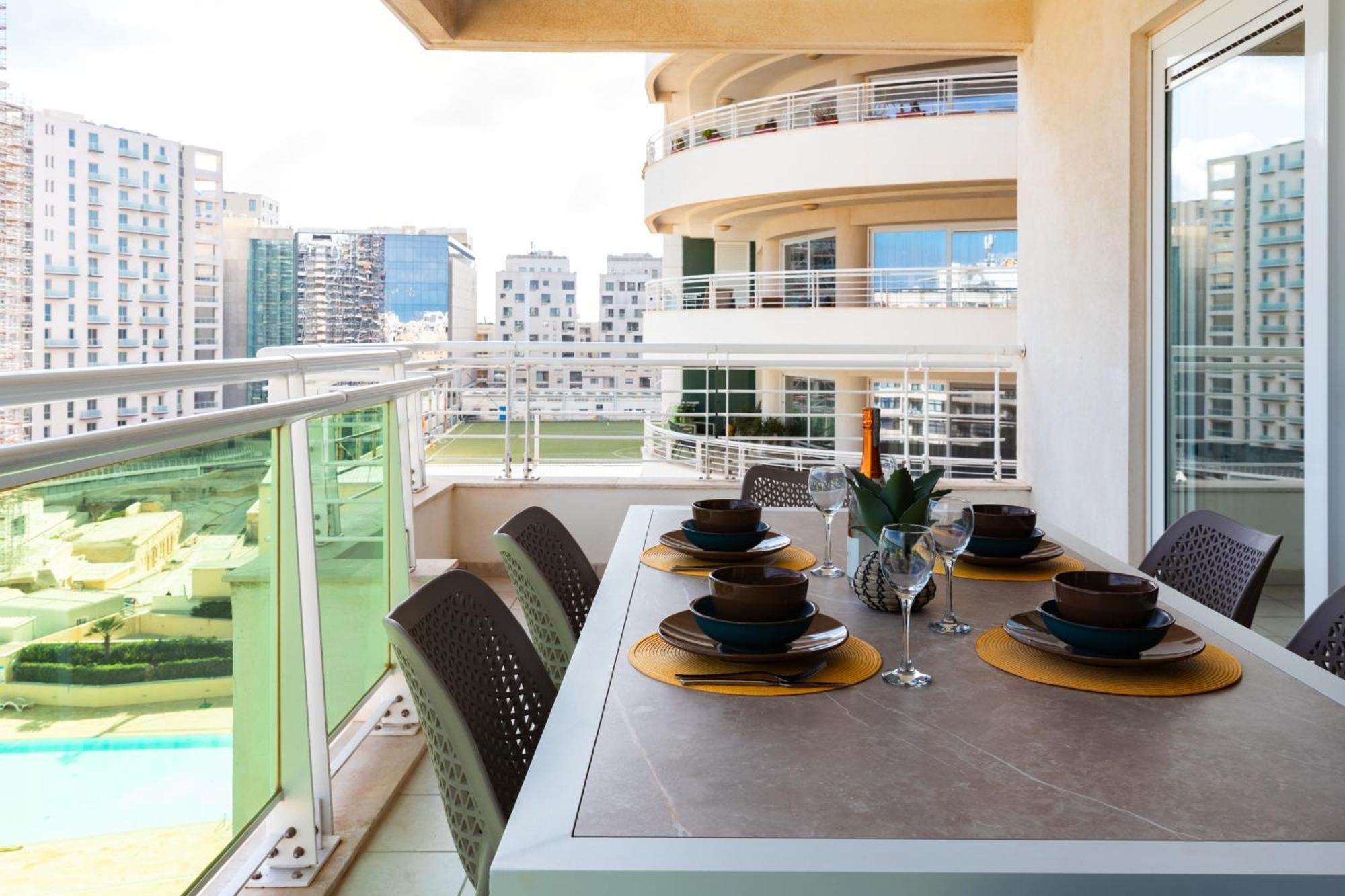Luxury Seafront 3Br With Pool By Arcobnb スリーマ エクステリア 写真